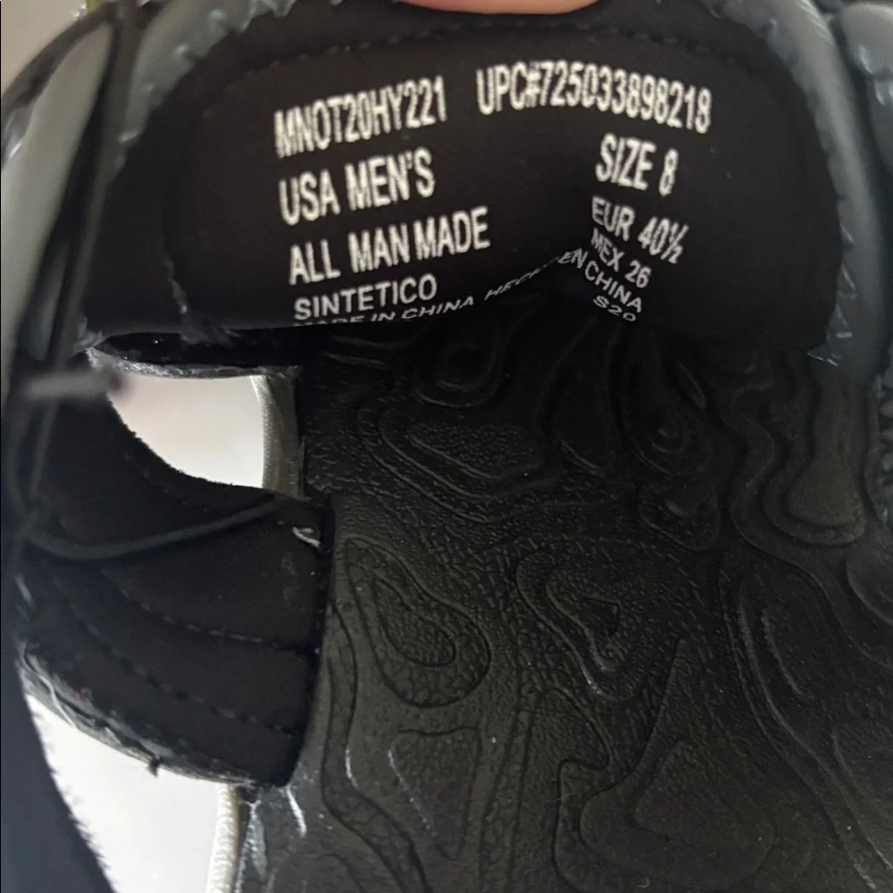 Ozark Trail NWT Men's Black and Gray Outdoor Sandals